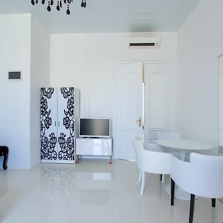 Apartamento Collins Center *