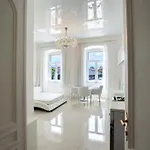 Collins Center Apartment